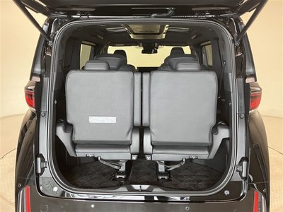 صورة مصغرة 33 لـ 2023 Toyota VELLFIRE