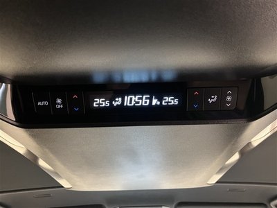 صورة مصغرة 30 لـ 2023 Toyota VELLFIRE