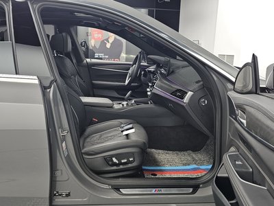 2022 BMW 6 SERIES GT — миниатюра 16