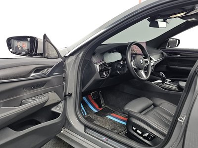 2022 BMW 6 SERIES GT — миниатюра 13
