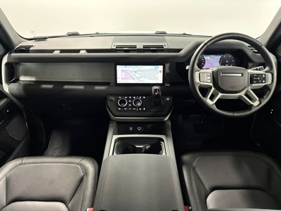 LAND ROVER DEFENDER - 2