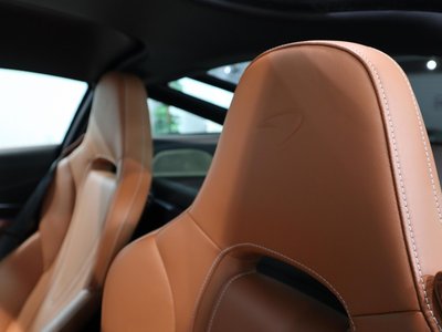 صورة 10 لـ 2018 MCLAREN 720S