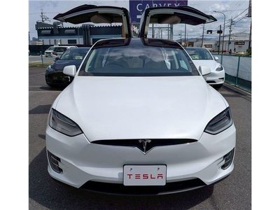 TESLA MODEL X - 1