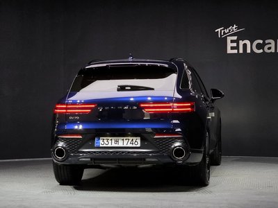 صورة 3 لـ 2021 Genesis GV70
