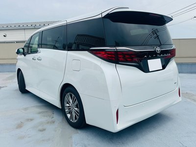 TOYOTA ALPHARD - 2