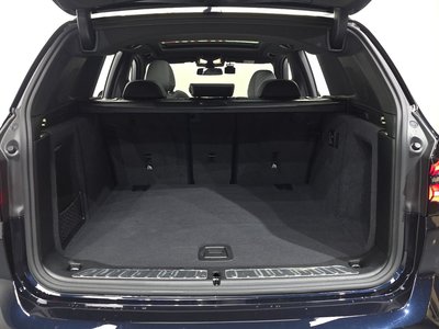 2025 BMW IX3 — миниатюра 26