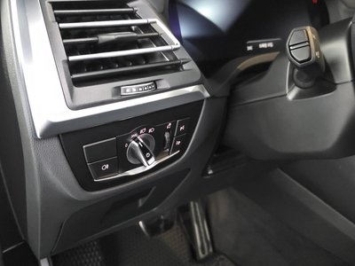 2025 BMW IX3 — миниатюра 29