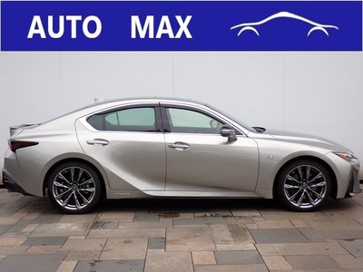LEXUS IS - 9