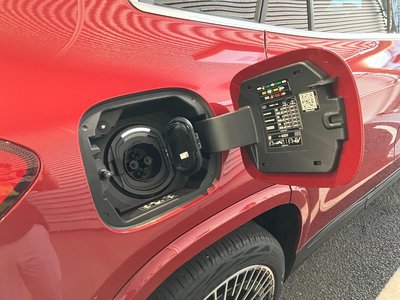 2025 Mercedes-BENZ EQA — миниатюра 51