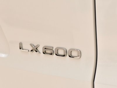 2023 Lexus LX 缩略图 12