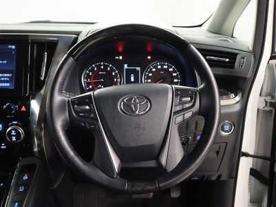 2023 Toyota ALPHARD photo 6