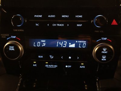 2023 Toyota ALPHARD — миниатюра 11