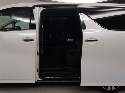 2023 Toyota ALPHARD — миниатюра 30