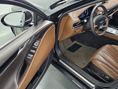 GENESIS G80 (RG3) - 10