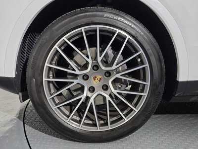 PORSCHE CAYENNE - 6