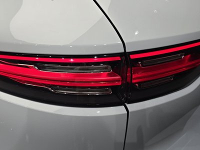 PORSCHE CAYENNE - 10