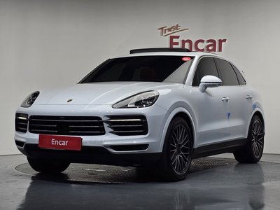 PORSCHE CAYENNE - 1