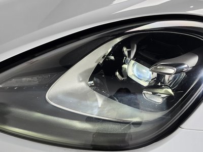 PORSCHE CAYENNE - 9