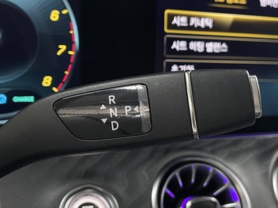 MERCEDES-BENZ CLS - 9