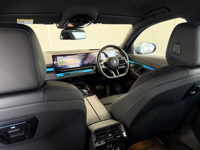 2024 BMW 5 SERIES 缩略图 42