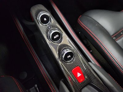 2020 Ferrari F8 SPIDER thumbnail 15