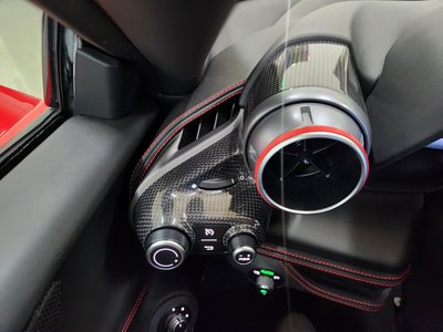 2020 Ferrari F8 SPIDER thumbnail 16