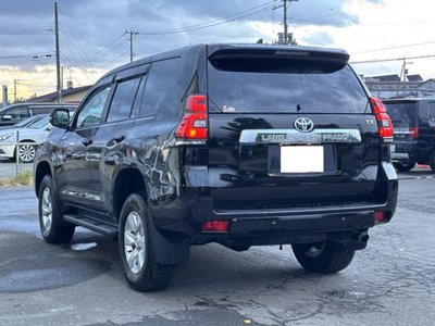 TOYOTA LAND CRUISER PRADO - 9