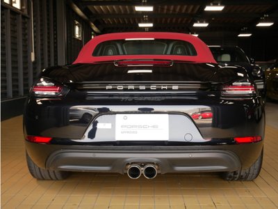 PORSCHE 718 - 4