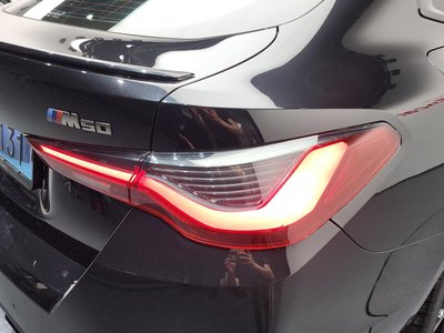 BMW I4 - 10