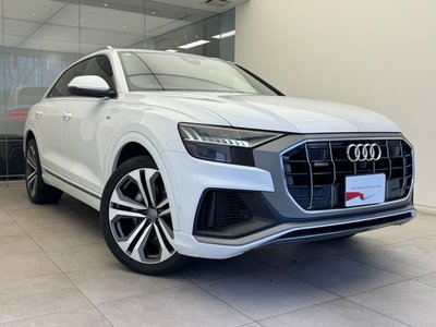 AUDI Q8 - 6