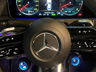 MERCEDES-BENZ E-CLASS - 6