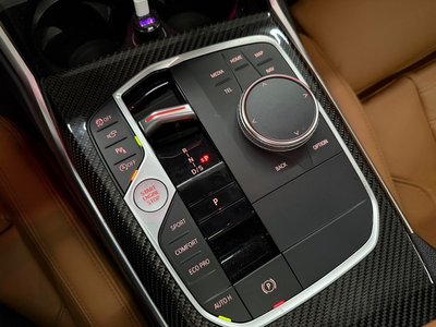 2023 BMW 3 SERIES photo 9