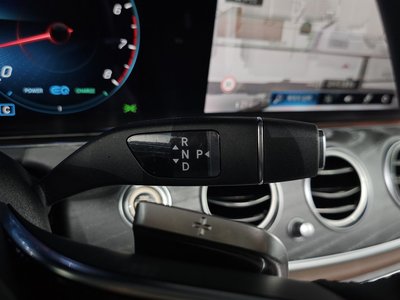 2022 Mercedes-BENZ E-CLASS photo 9
