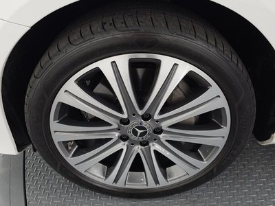 2022 Mercedes-BENZ E-CLASS photo 6