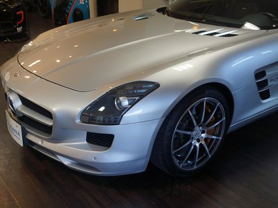 MERCEDES-BENZ SL AMG - 6