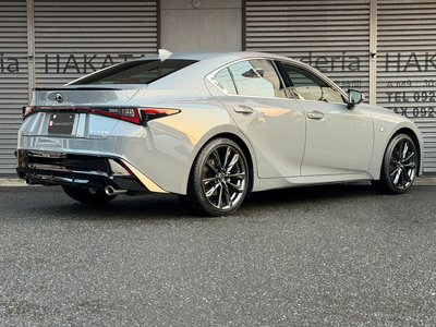 LEXUS IS - 5