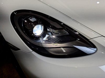 2017 Porsche 718 photo 6