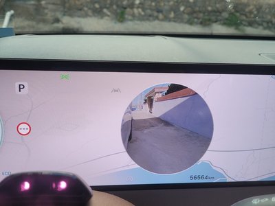 2024 Genesis GV70 thumbnail 14
