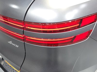 صورة 10 لـ 2022 Genesis GV70