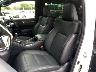 TOYOTA ALPHARD - 9