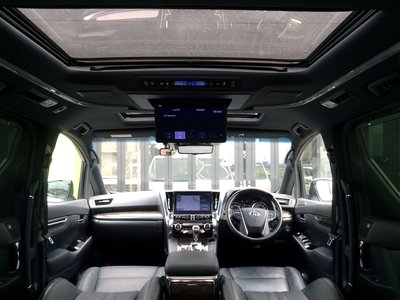 TOYOTA ALPHARD - 2