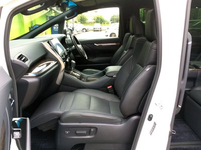 TOYOTA ALPHARD - 10