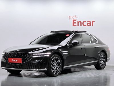 صورة 1 لـ 2023 Genesis G90 (RS4)