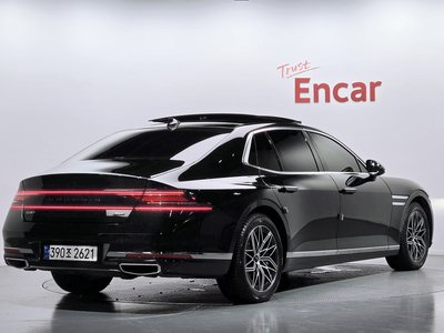 صورة 5 لـ 2023 Genesis G90 (RS4)