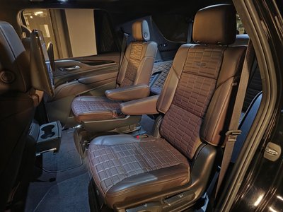 CADILLAC ESCALADE - 10