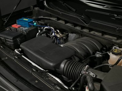 CADILLAC ESCALADE - 7