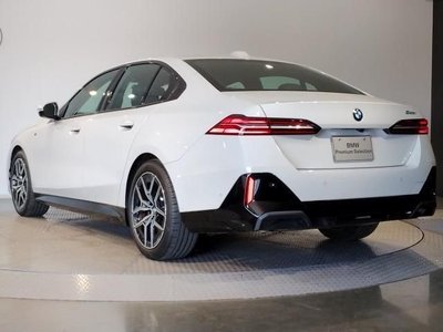 BMW 5 SERIES - 7