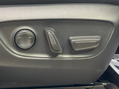 TOYOTA LAND CRUISER 250 - 7