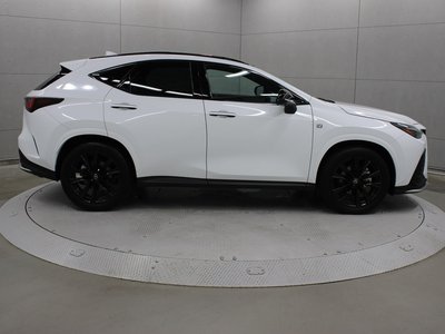 2023 Lexus NX — фото 4