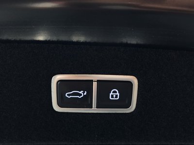2022 Genesis G90 (RS4) — миниатюра 17
